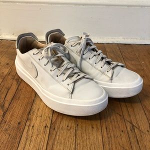 Men’s Nike Grand Volee sneakers
